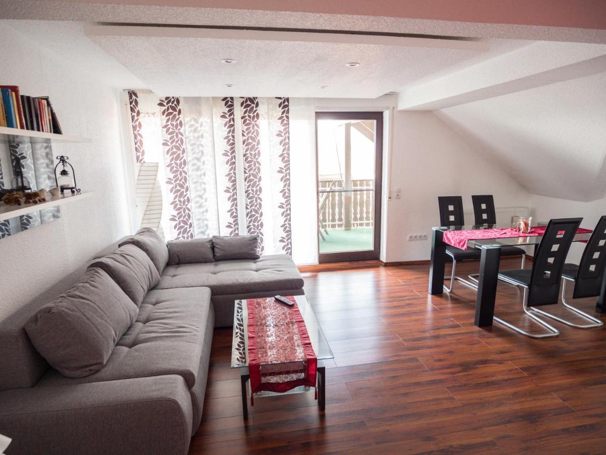 Ferienwohnung Moemlingtal Momlingen 객실 사진